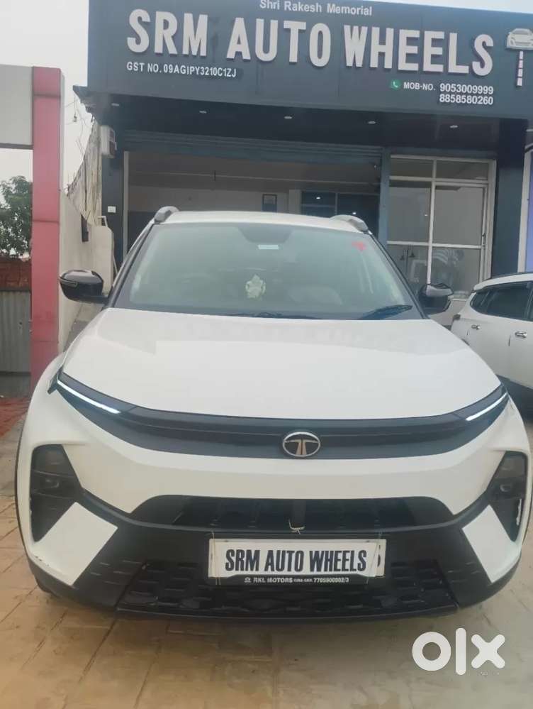 Tata Nexon Pure (s) 1.2 Petrol 6amt, 2024, Petrol