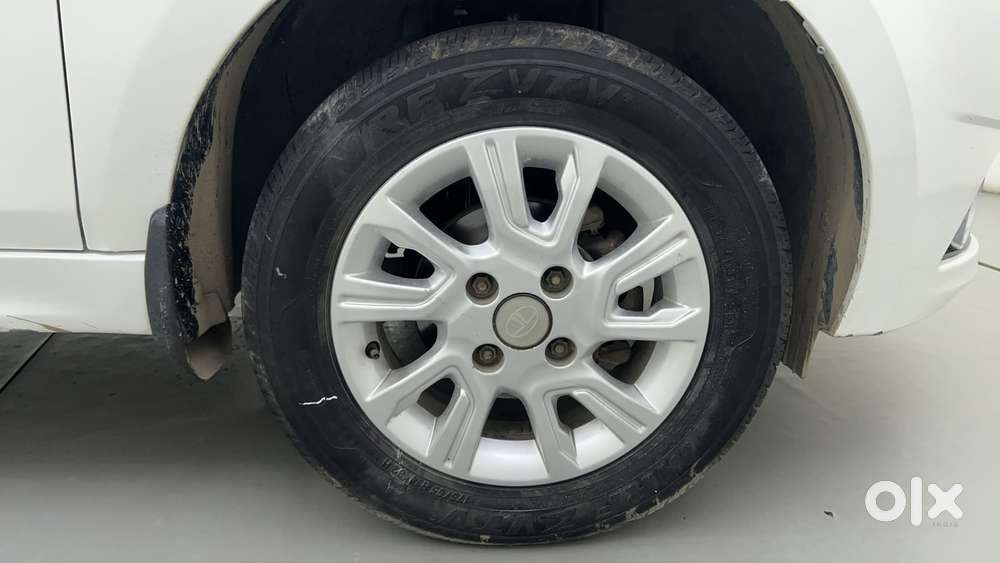 Tata Tiago Xz, 2018, Petrol
