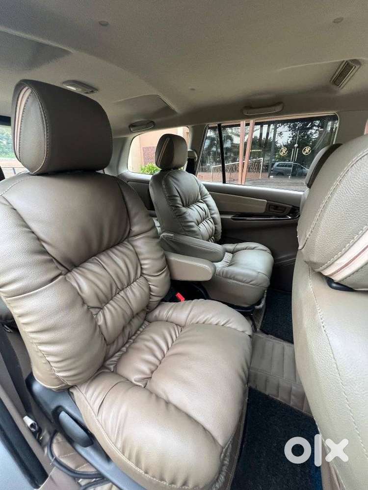 Toyota Innova 2.5 G (diesel) 7 Seater, 2015, Diesel