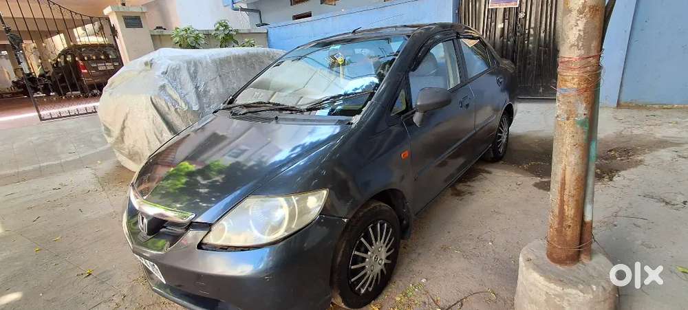 Honda City 2004 Petrol Manual Well Maintained Car For Urgent Sale