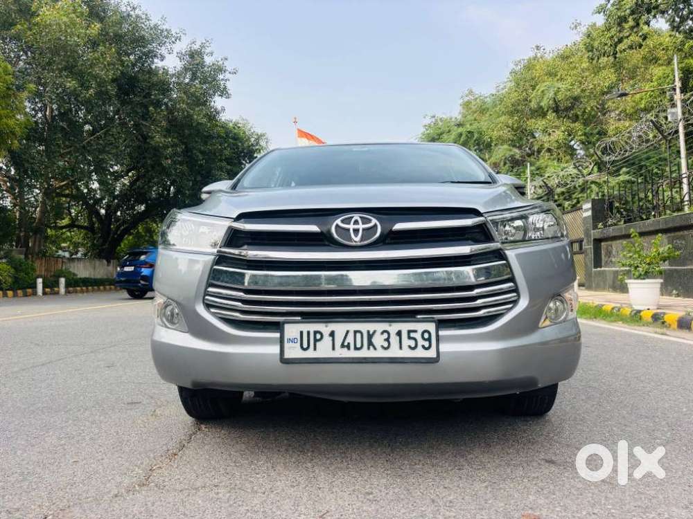 Toyota Innova Crysta 2.4 G Mt 7 Str, 2017, Diesel