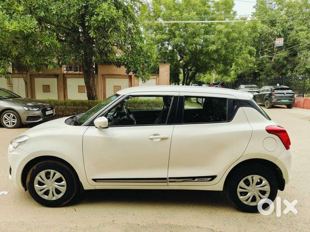 Maruti Suzuki Swift Vxi, 2020, Petrol