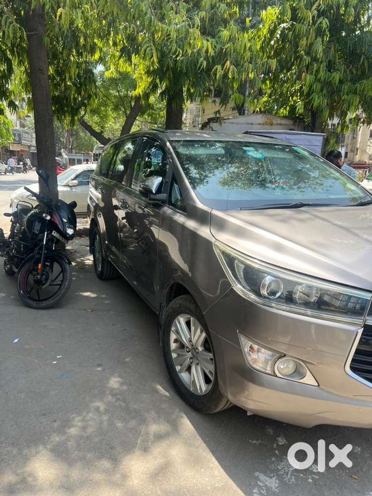 Toyota Innova Crysta 2017 Diesel 79900 Km Driven