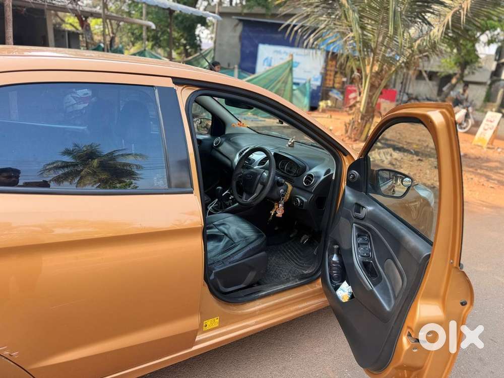 Ford Figo Diesel 2015 Model Selling For Urgency