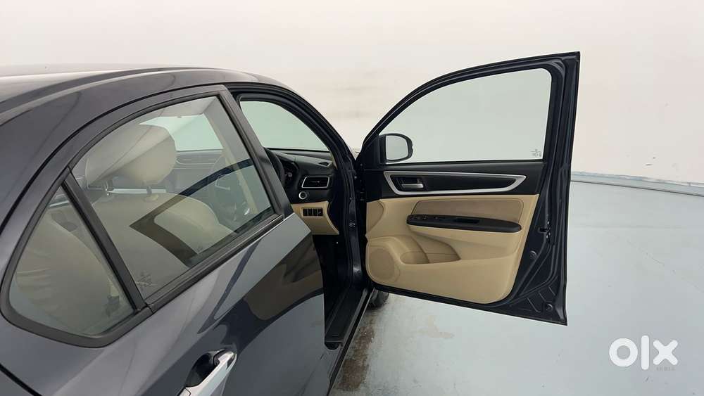 Honda Amaze Vx 1.2 Petrol Mt, 2024, Petrol