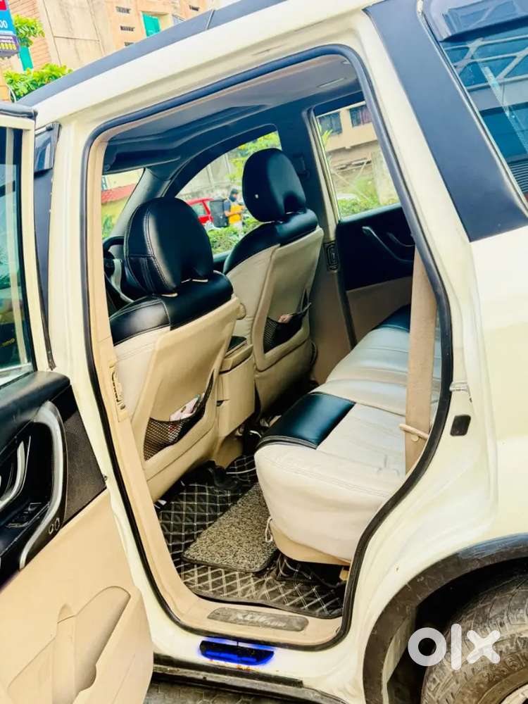 Mahindra Xuv500 Fwb W10 Diesel 2016