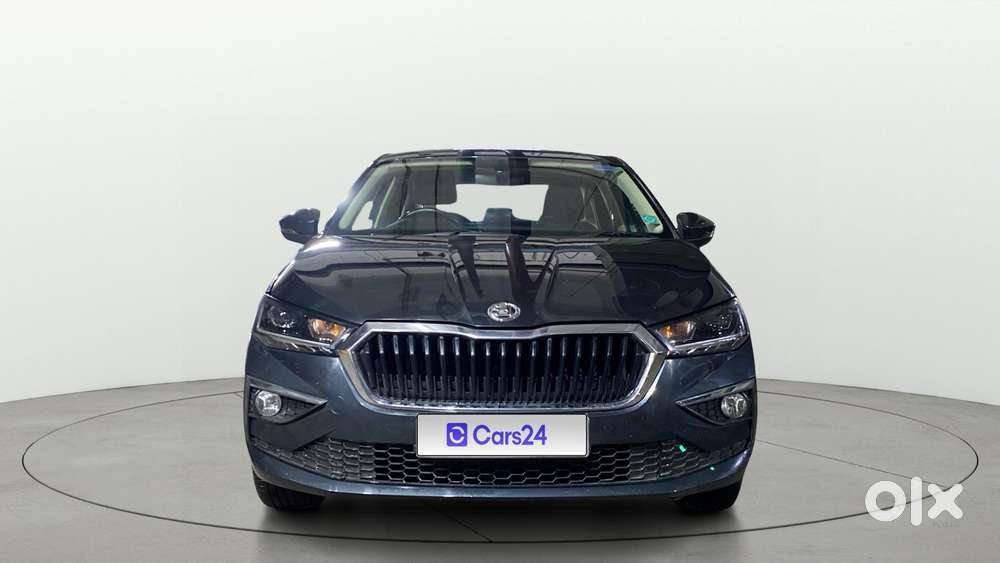 Skoda Slavia Style 1.0l Tsi Mt, 2023, Petrol