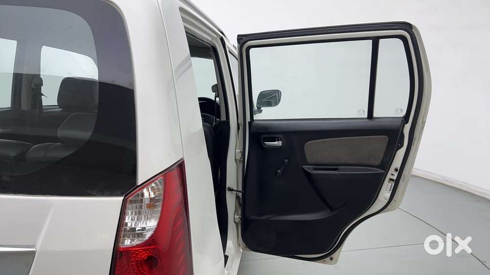 Maruti Suzuki Wagon R Lxi 1.0, 2015, Petrol