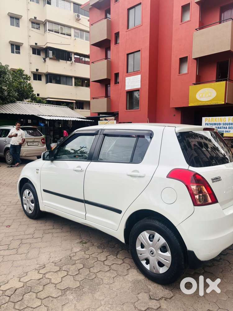 Maruti Suzuki Swift Vdi, 2011, Diesel