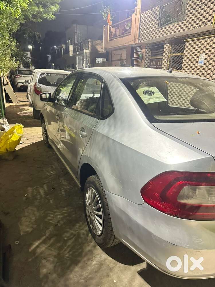 Skoda Rapid Ambition 14 Year