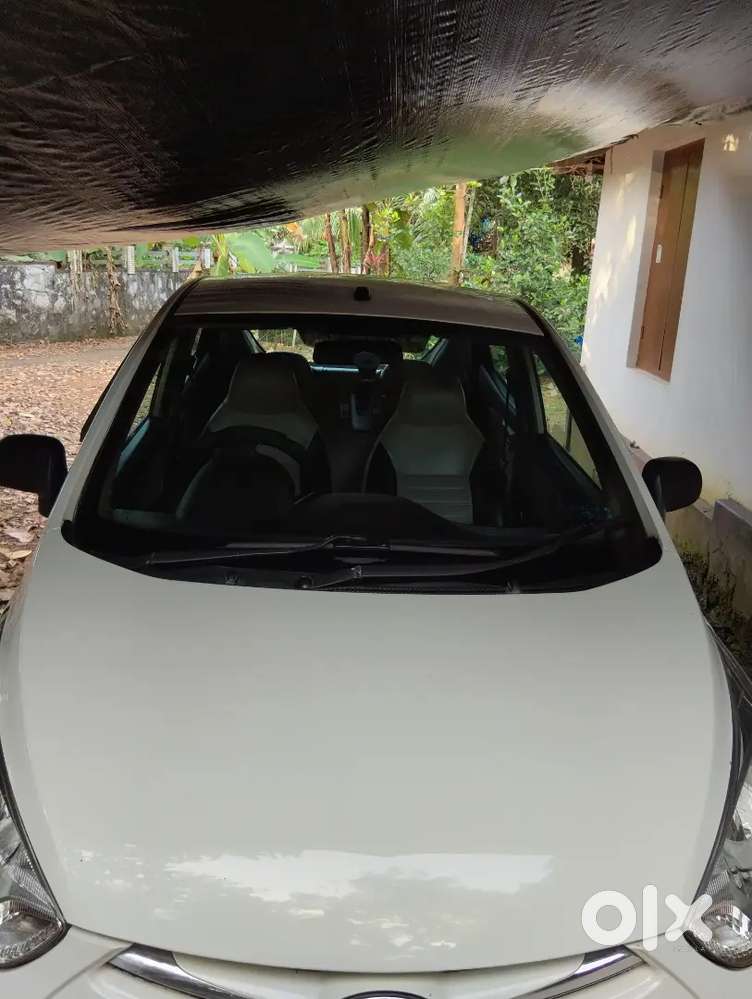 Hyundai Eon 2018 Petrol 100000 Km Driven