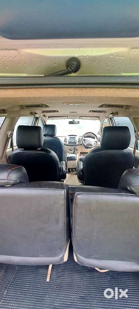 Toyota Innova 2.5 Z Diesel 7 Seater Bs Iv, 2014, Diesel