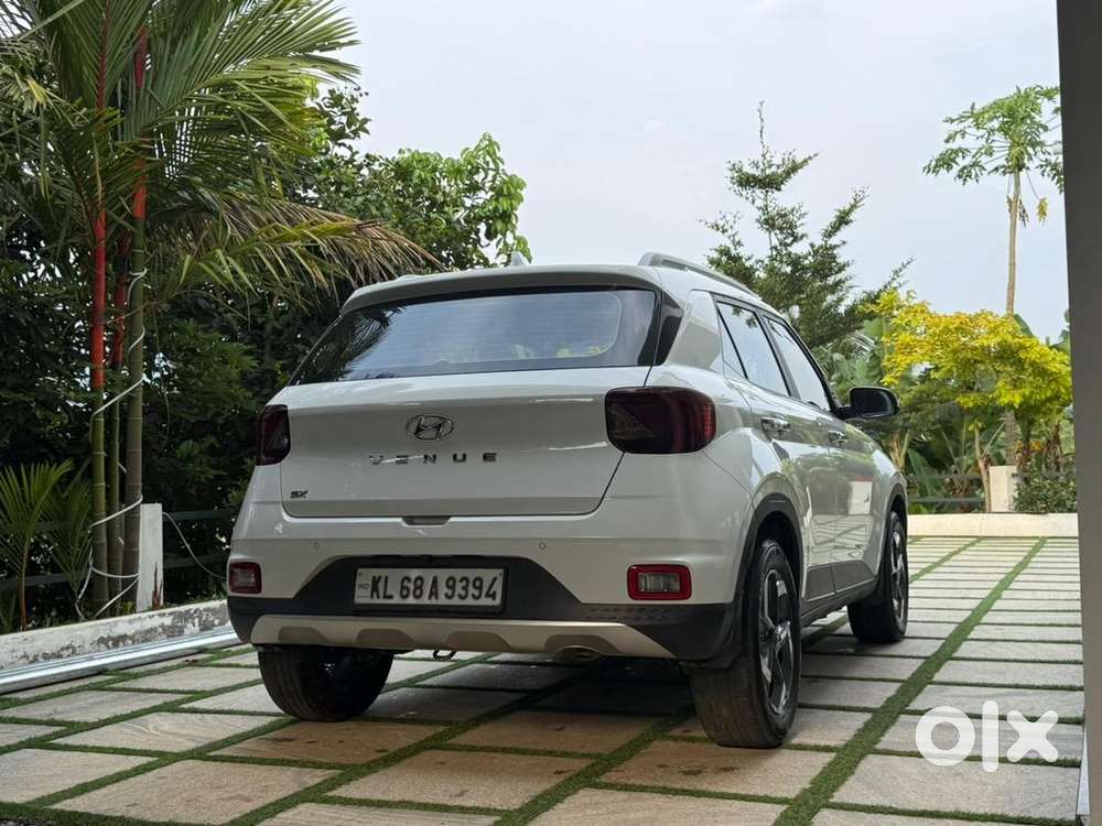 Hyundai Venue Diesel Single Owner
