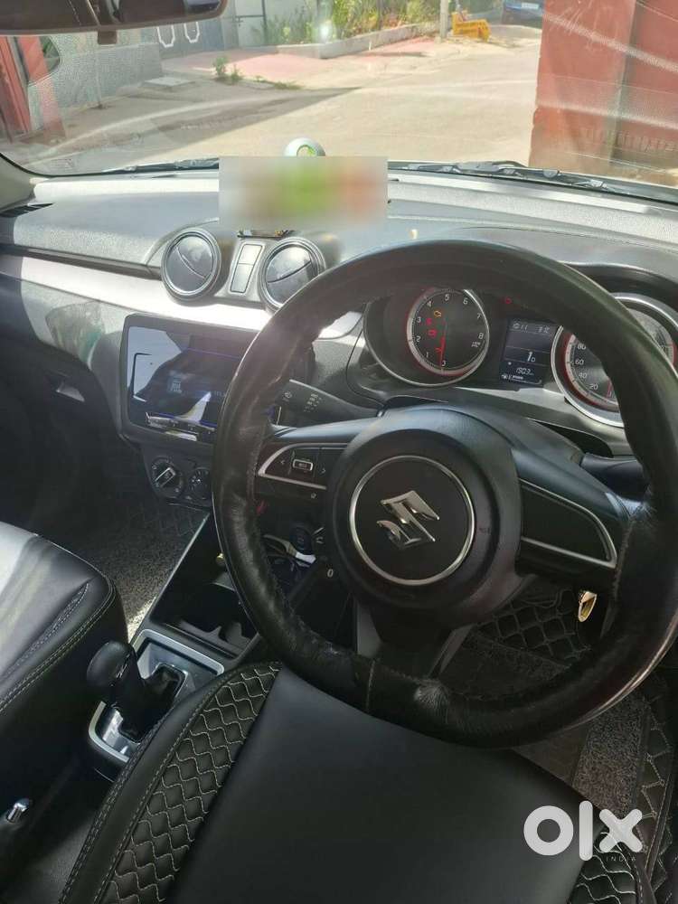 Automatic Transmssion Maruti Suzuki Swift 2022 Petrol 10251 Km Driven