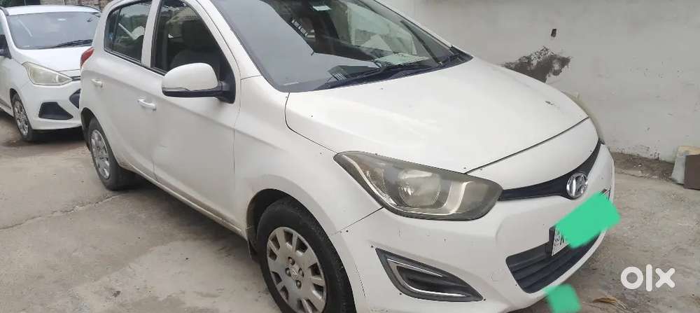 Hyundai I20 Magna Crdi 2012