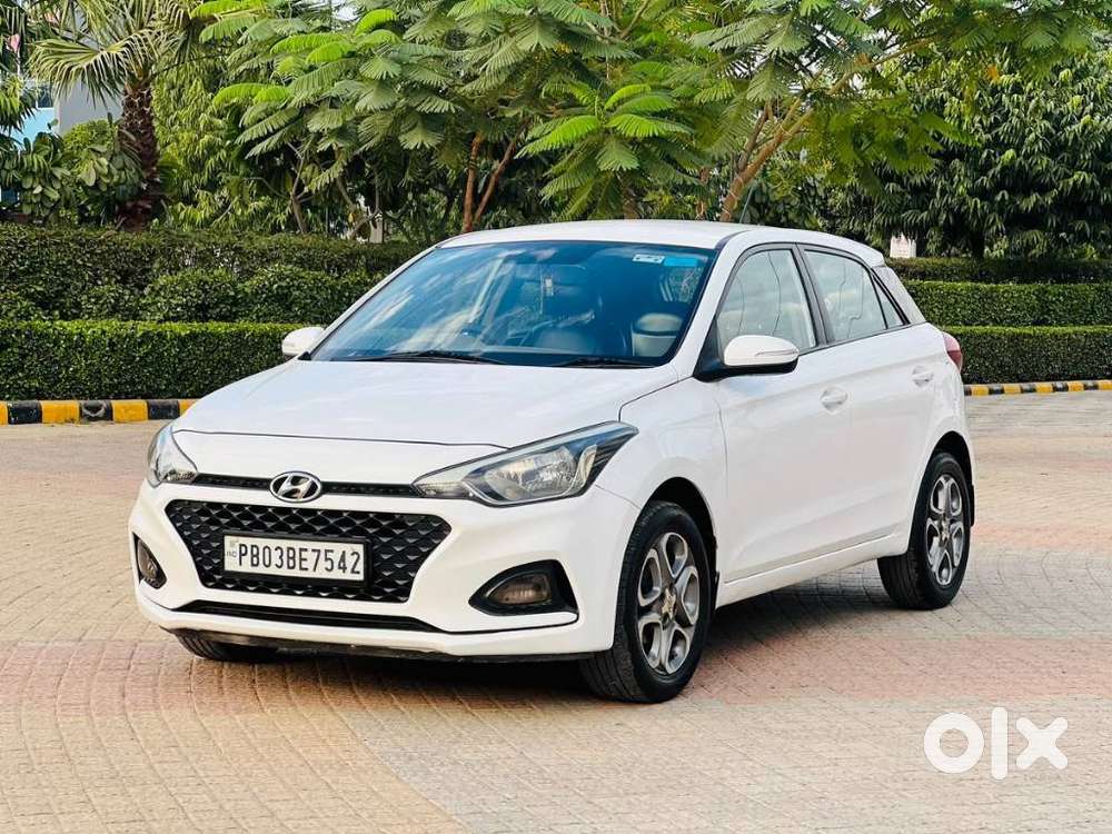 Hyundai Elite I20 Sportz (o) 1.2, 2020, Petrol