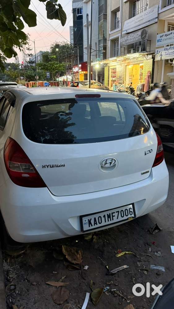 Hyundai I20 Petrol Manual 2010