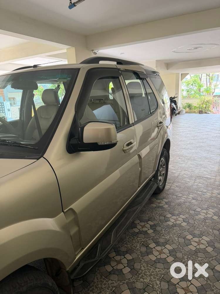 Tata Safari Storme 2013 Diesel Well Maintained