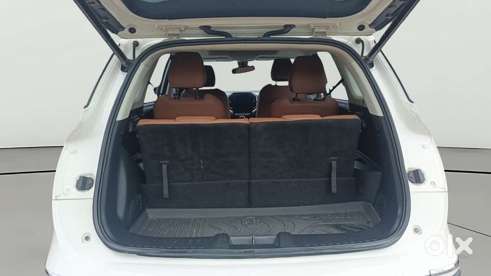 Mg Hector Plus 1.5 Sharp Turbo Cvt 6 Str, 2021, Petrol