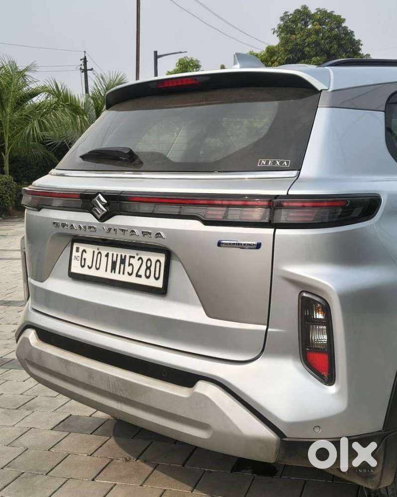 Maruti Suzuki Grand Vitara 1.5 Alpha Smart Hybrid, 2023, Petrol