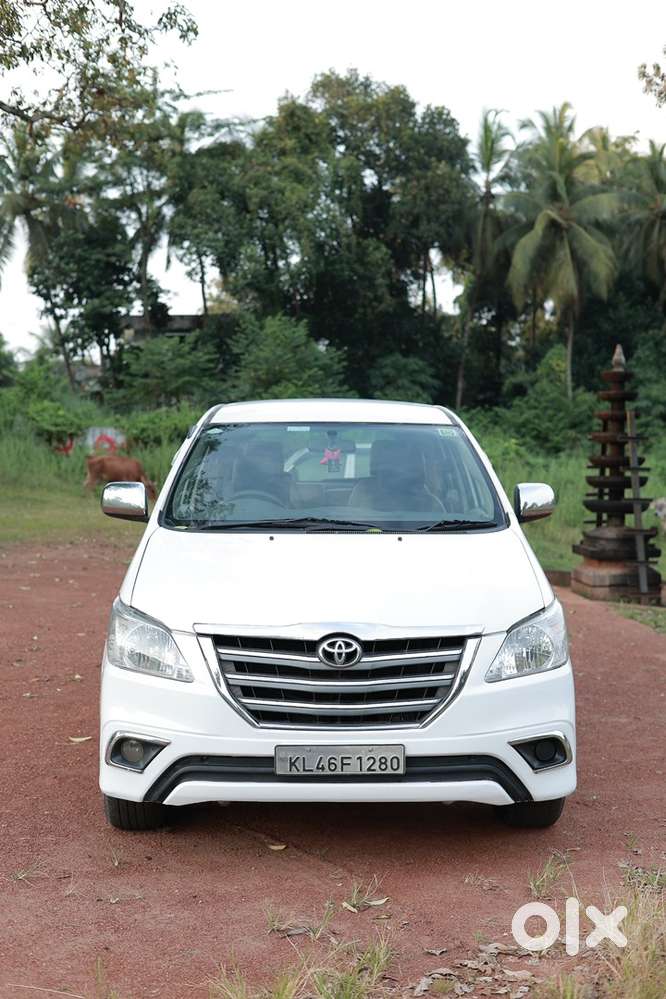 Toyota Innova Diesel 2012