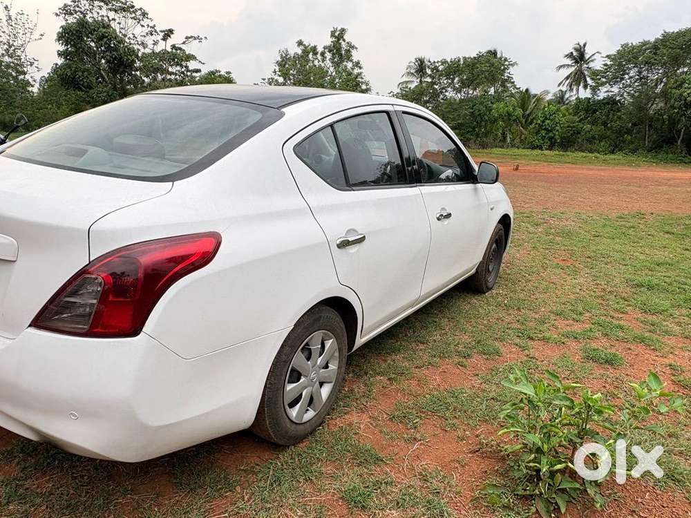 Nissan Sunny 2012 Diesel Well Maintained