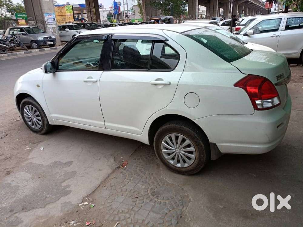 Maruti Suzuki Dzire 1.2 Vxi, 2011, Petrol