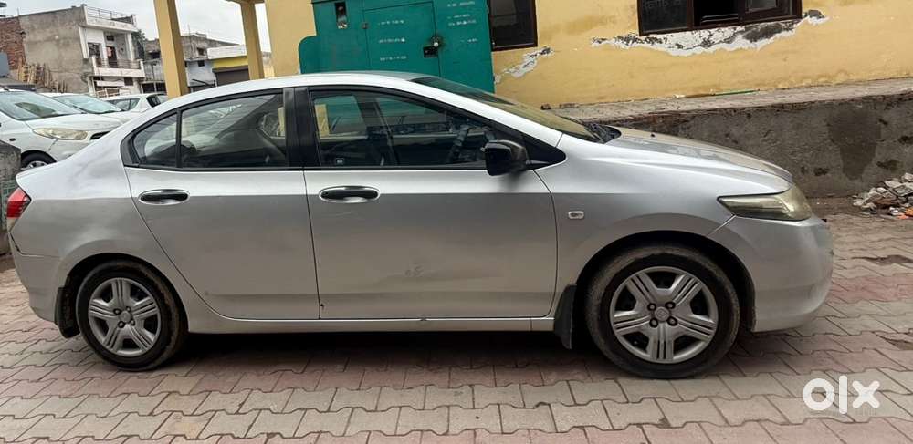 Honda City Petrol 2011