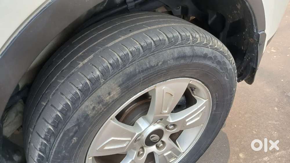 Mahindra Xuv500 2014 Diesel 72000 Km Driven