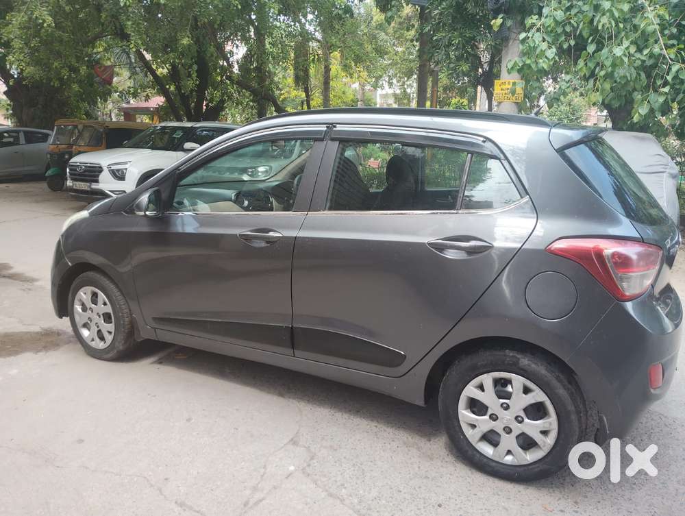 Hyundai Grand I10 2016-2017 Sportz, 2016, Cng & Hybrids