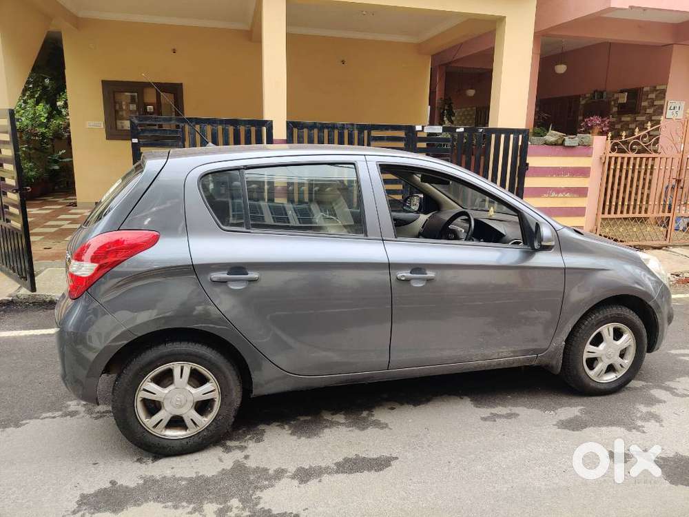 Well Maintained Hyundai I20 Sportz Diesel 2011 Model