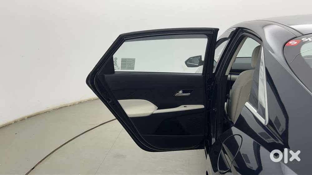 Hyundai Verna 1.5 Sx Petrol Mt, 2024, Petrol