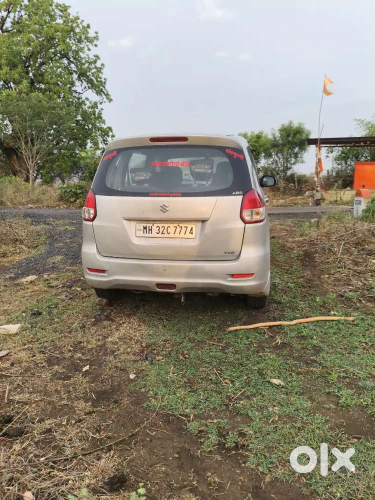 Maruti Suzuki Ertiga 2012 Diesel 150000 Km Driven