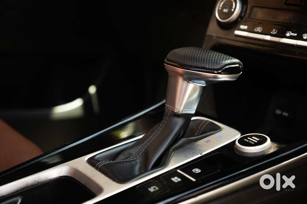 Hyundai Alcazar Prestige 7-seater, 2022, Petrol