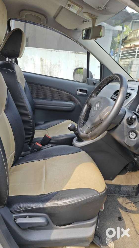 Maruti Suzuki Ritz Vxi, 2013, Petrol