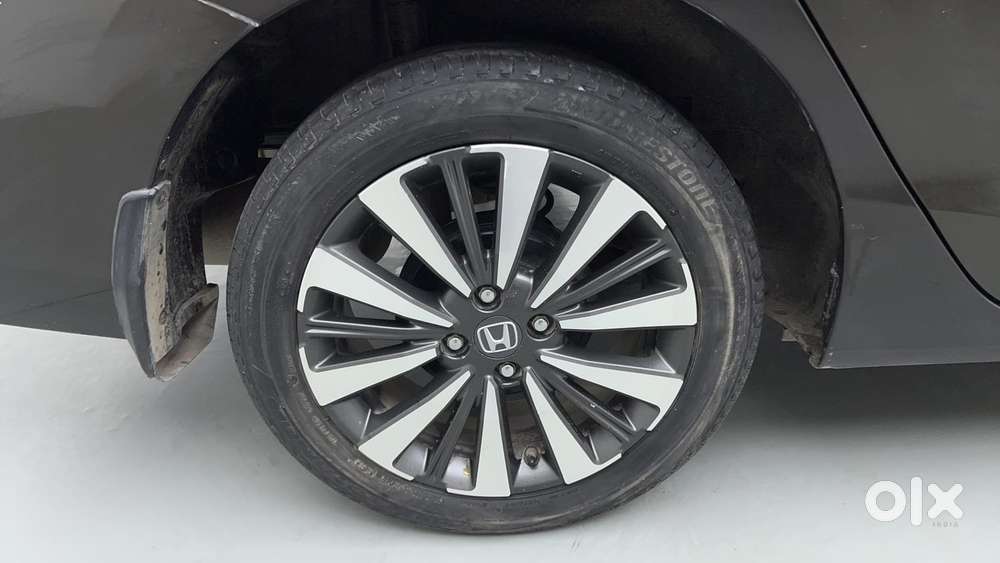 Honda City 1.5 Zx I-vtec Mt, 2023, Petrol