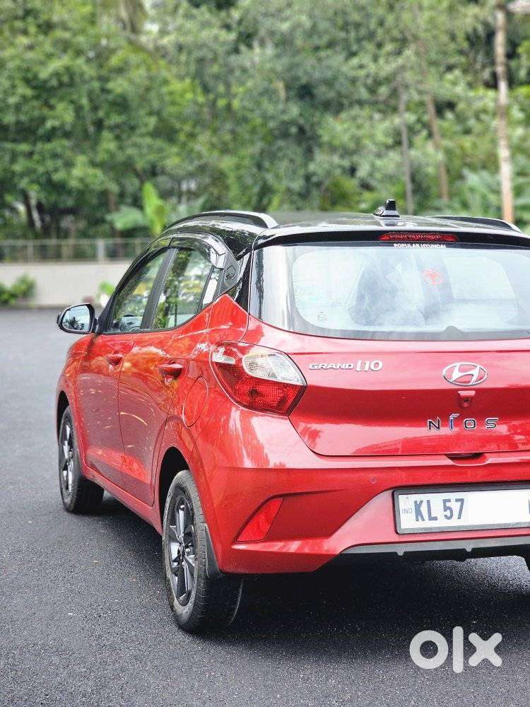 Hyundai Grand I10 Nios Sportz 1.2 At, 2022, Petrol