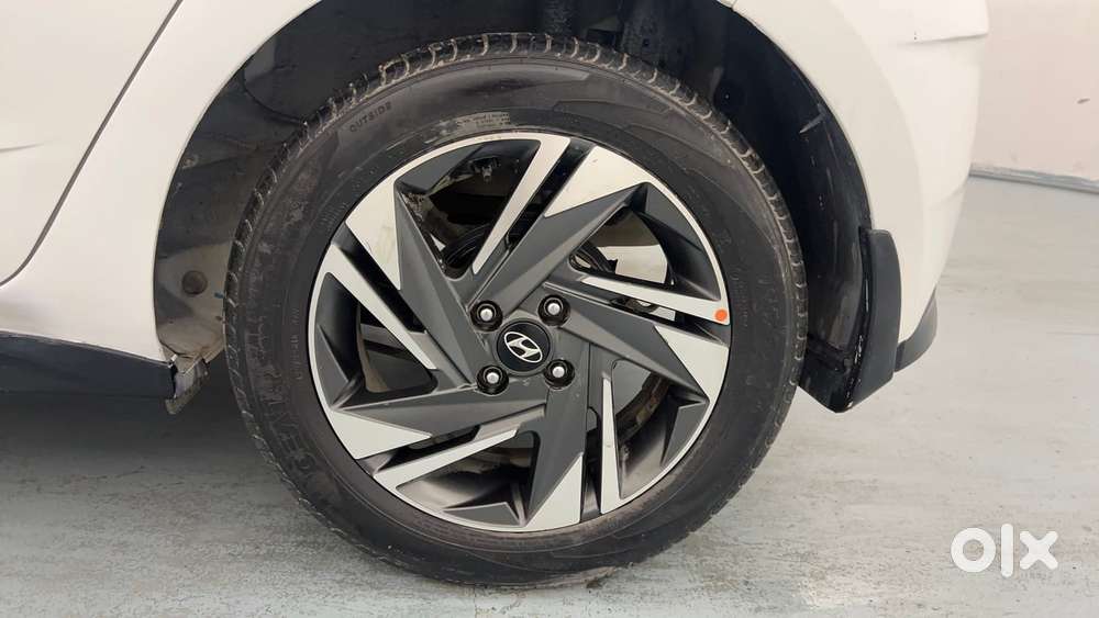Hyundai New I20 1.2 Asta (o) Mt, 2021, Petrol