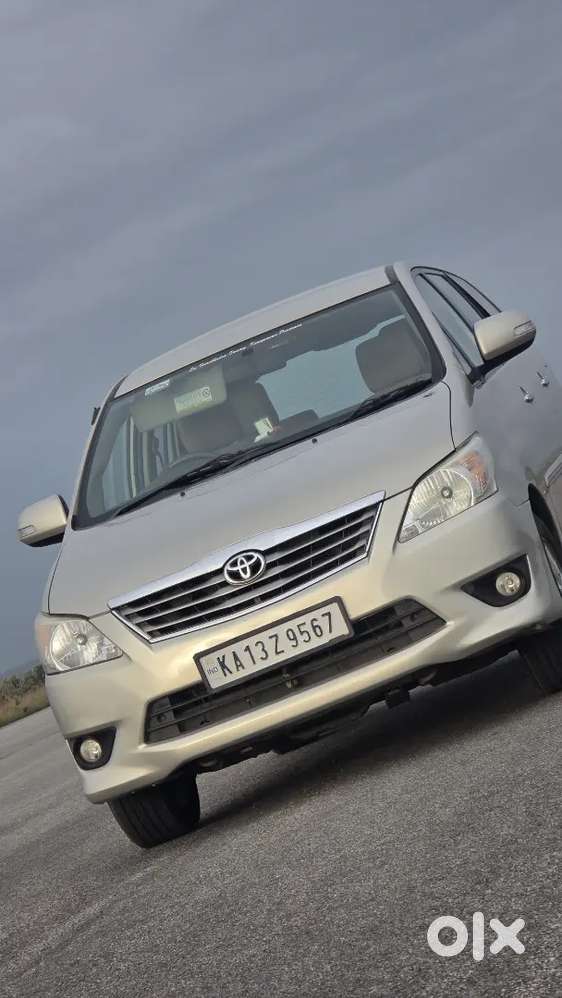 Toyota Innova Diesel 2.5 2013