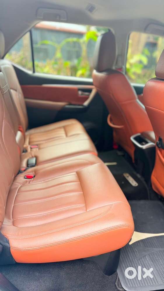 Toyota Fortuner 2019 Diesel 76000 Km Driven
