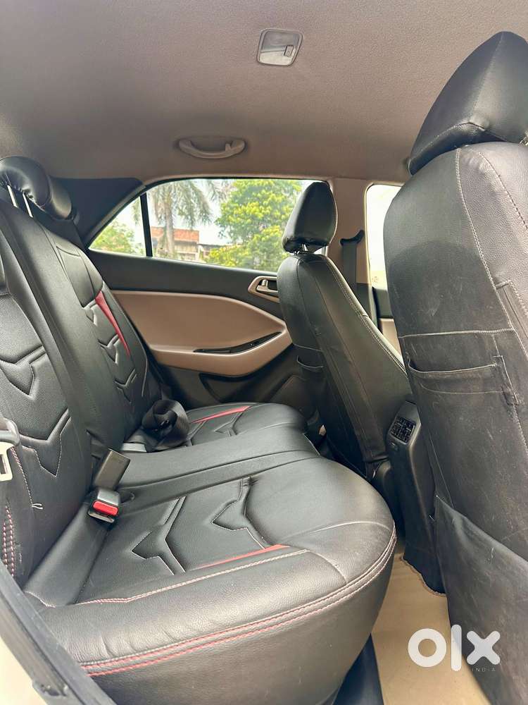 Hyundai I20 1.4 Asta (o) Crdi, 2015, Diesel