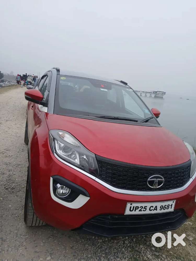 Tata Nexon 2017 Petrol 80000 Km Driven