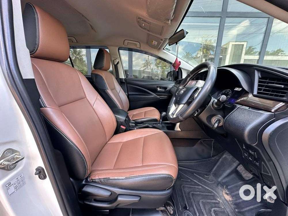Toyota Innova Crysta 2.4 Gx Limited Edition At 7 Str, 2021, Diesel