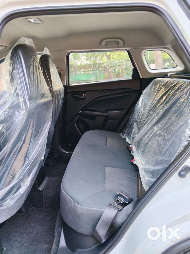 Maruti Suzuki Brezza 1.5 Lxi Cng, 2024, Cng & Hybrids