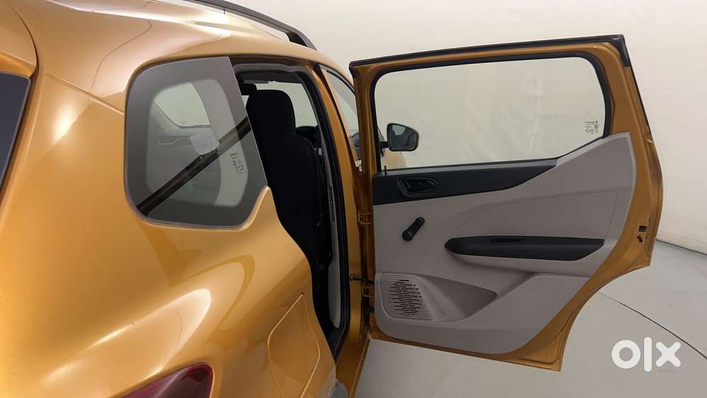 Renault Triber Rxl, 2021, Petrol