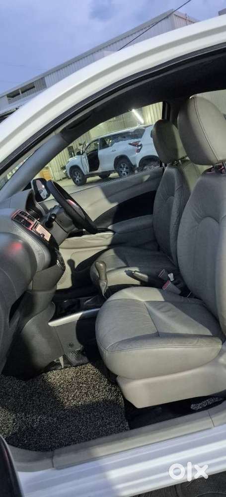 Nissan Sunny Special Edition, 2015, Petrol