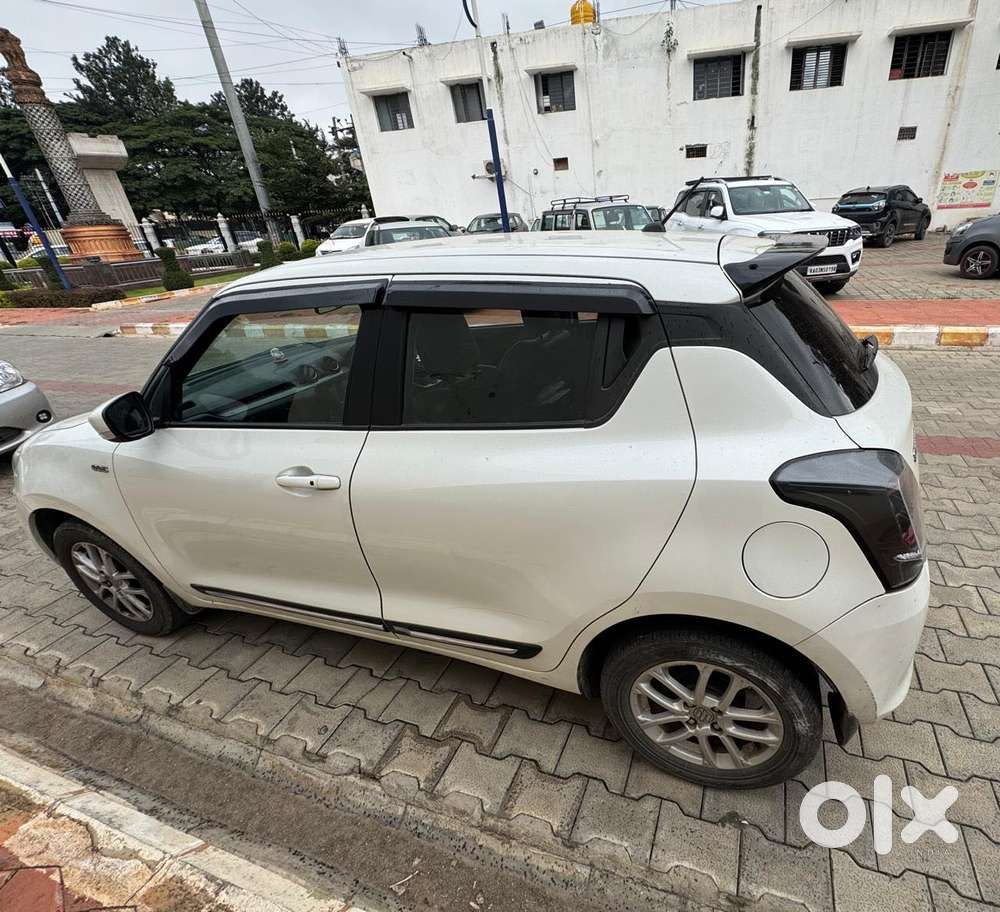 Maruti Suzuki Swift Zdi Plus, 2019, Diesel