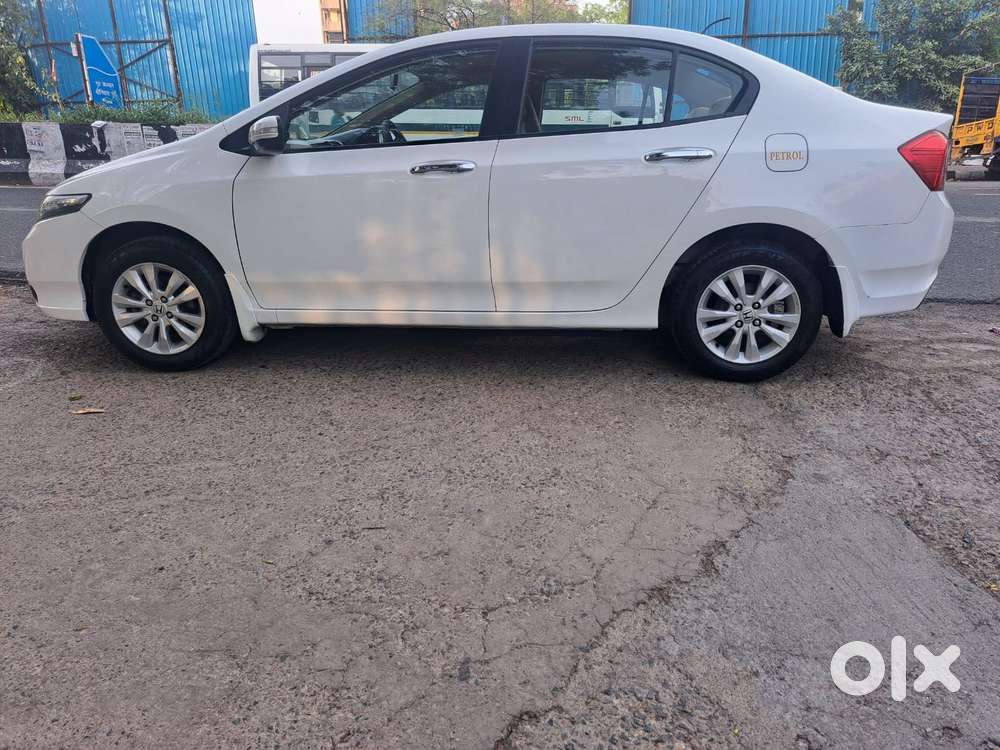 Honda City V Mt Exclusive, 2013, Petrol