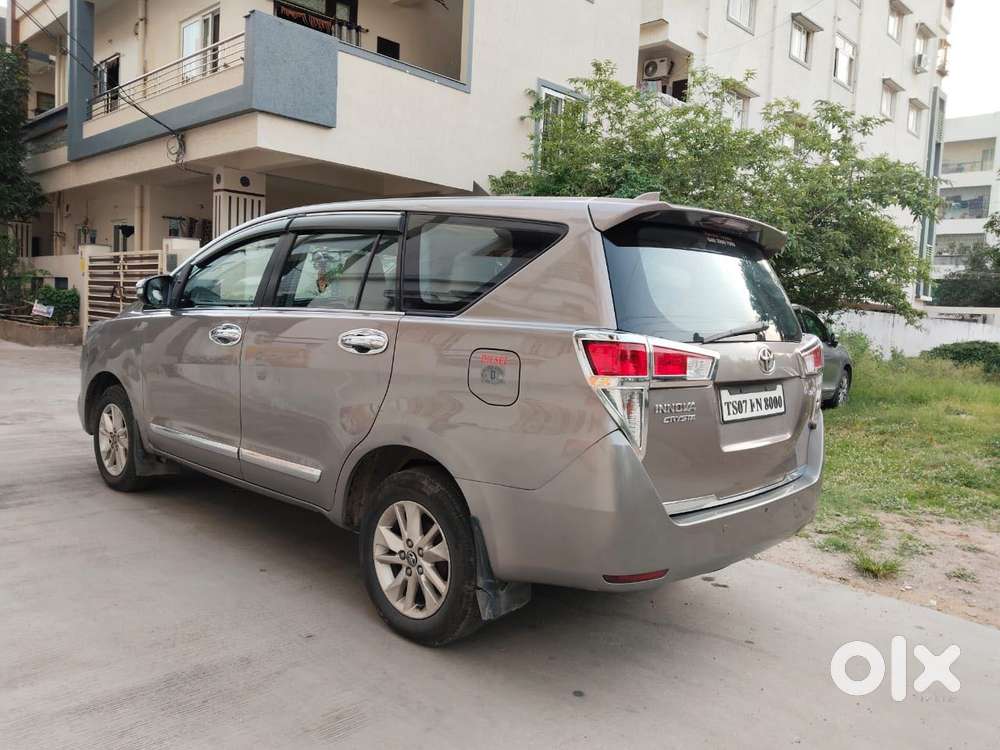 Toyota Innova Crysta 2.4 G Mt, 2017, Diesel