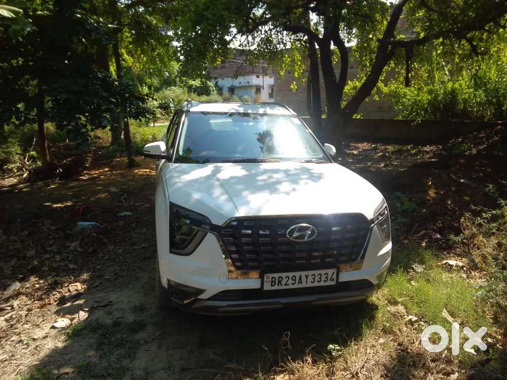 Hyundai Alcazar Showroom Condition 2023